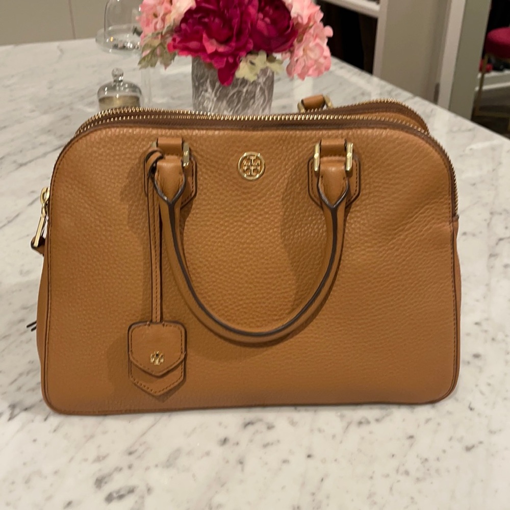 EUC Tory Burch Pebbled Triple Zip Satchel